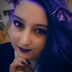 Meet your Posher, Lexi
